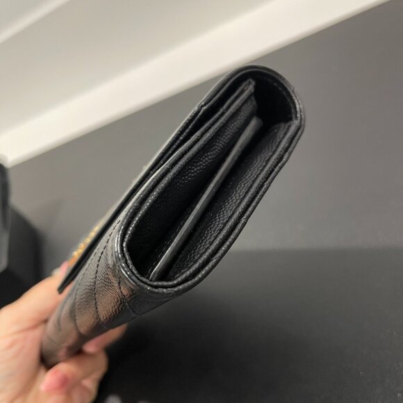 Saint Laurent Cassandre Matelasse Large Flap Wallet Chevron (JB1308) - Picture 4 of 9